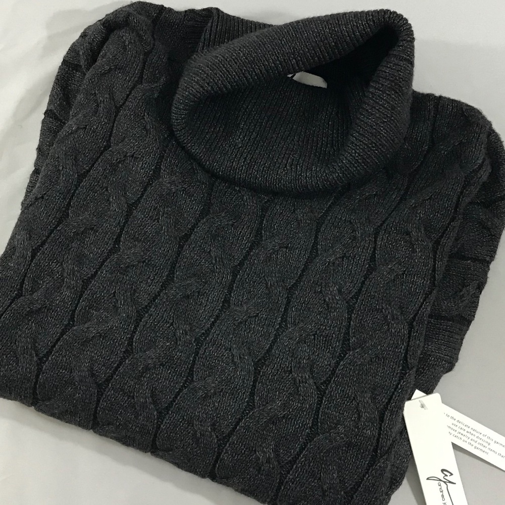 Andrea Jovine Cable knit, Cowl neck, tunic, size L